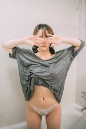 美女的隐私免费视频的_720免费在线观看