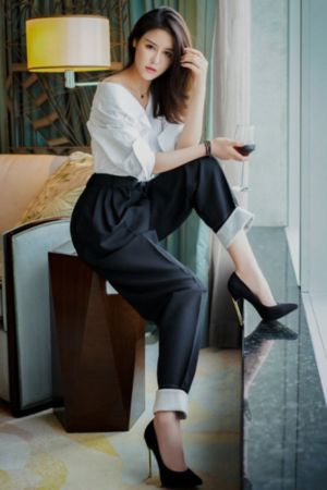 aaaaa级少妇高潮野外_1080P完整在线观看