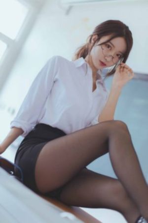 亚洲涩涩精品专区_90分钟完整视频视频大全