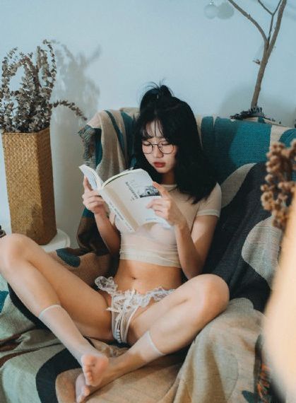 快穿之名器啪啪肉h男主视角_BD英语免费高清观看