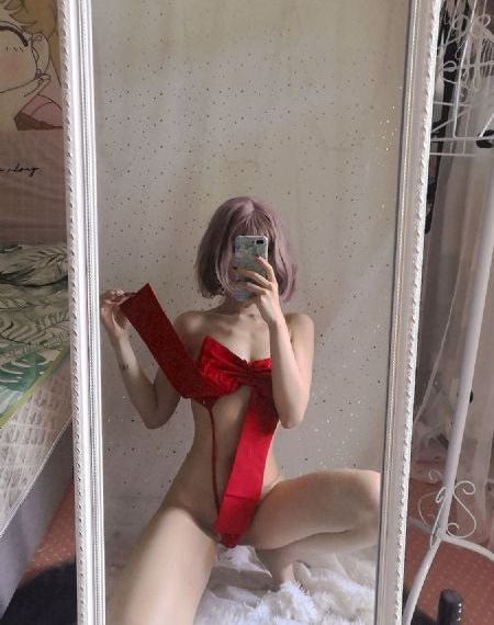 午夜精品极品粉嫩国产尤物_BD手机免费观看完整