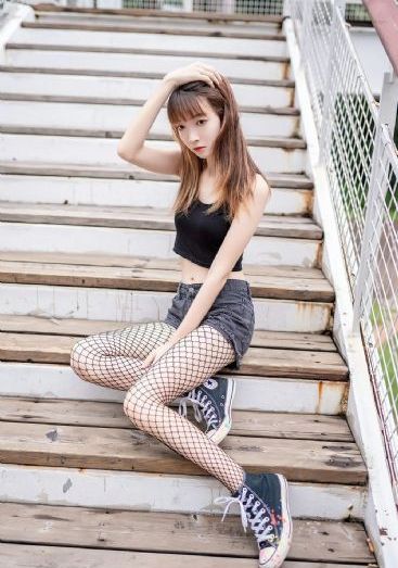 国产精品美女自在线观看免费_720在线视频观看