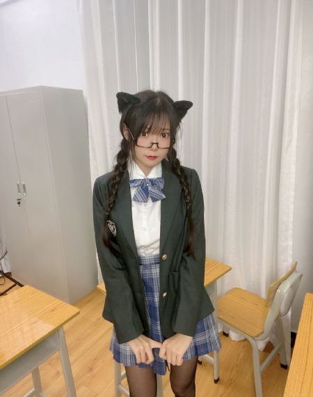 三上悠亚ssni452被迫在线_日本电影视频网址大全