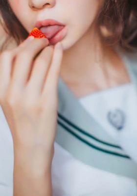巜游泳池里的激情HD在线观看_DVD在线观看完整版