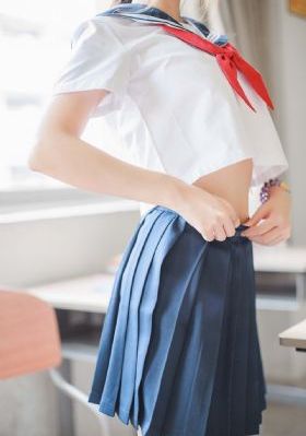 国产免费制服丝袜网站_BD英语超清在线观看