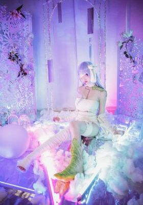 《国色天香》高清手机在线观看_BD英语超清在线观看