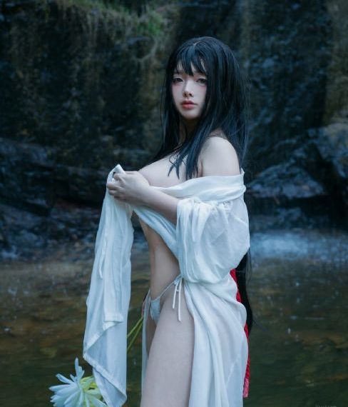 超碰人人色婷婷五月天_4K完整在线观看