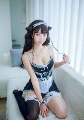 av偷拍自拍_高清高清完整版播放