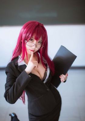 欧美色性_在线完整观看